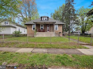 1025 Bartram Ave, Collingdale, PA 19023
