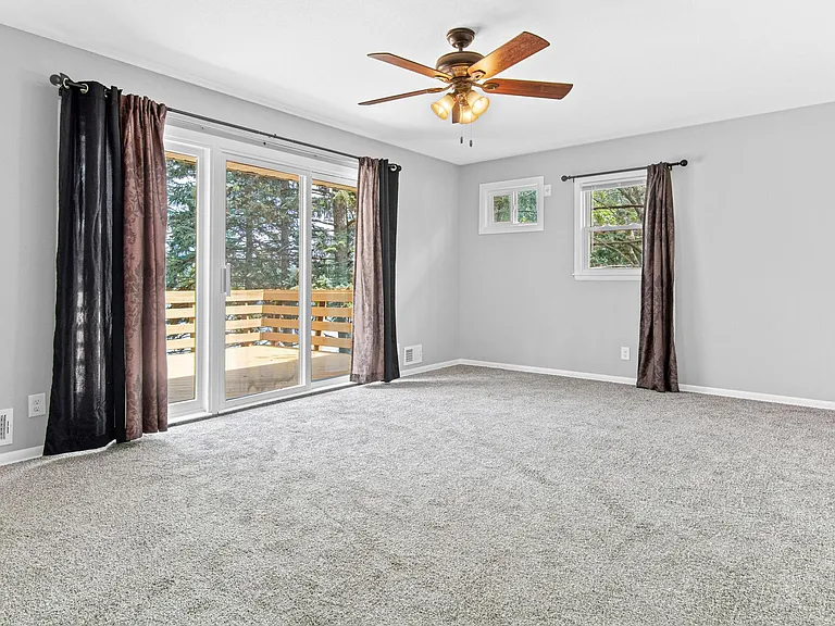635 51st Ave NE #635 — Photo 9