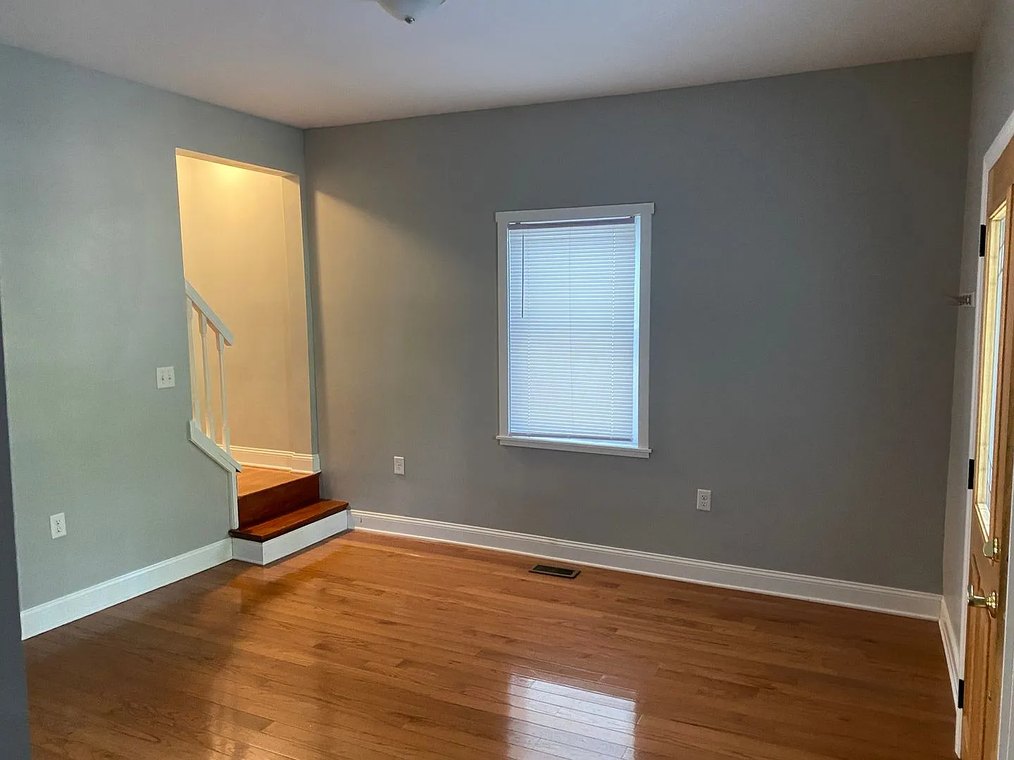 Findley Ave 2640 Onc Howard — Photo 3