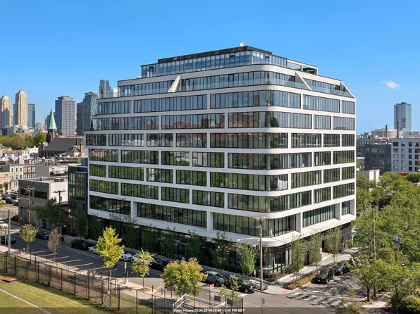 387 8th St #3B, Jersey City, NJ 07302