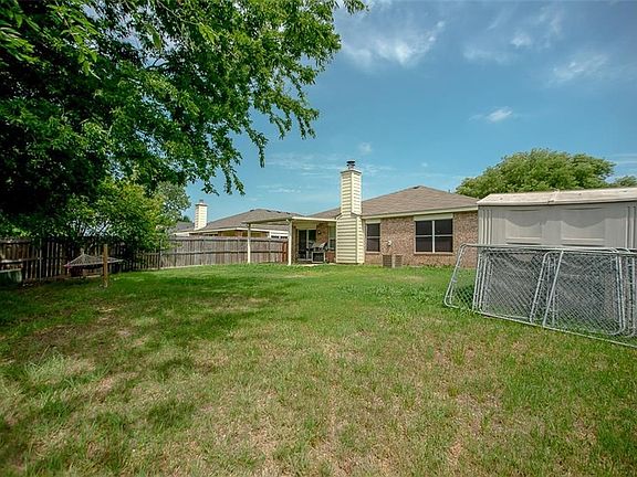 5th image of 2452 Texoma Dr