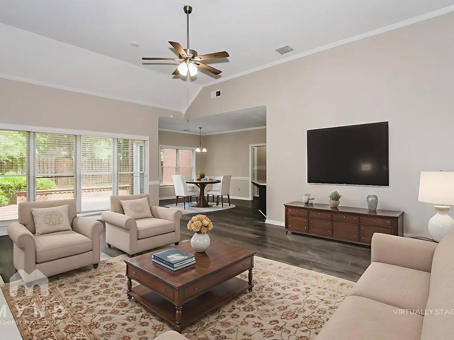 3 bed, 2.0 bath, 2332 sqft, $2,295 — Photo 2