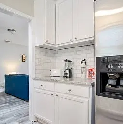 3 bed, 1148 sqft, $3,150 — Photo 2