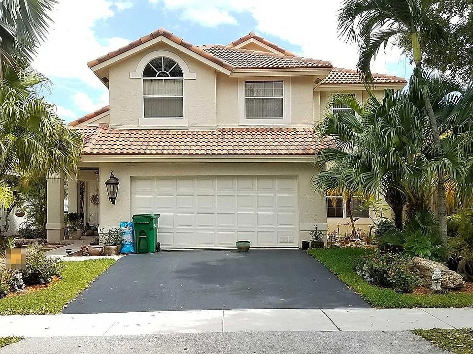 1st image of 6930 NW 28th St