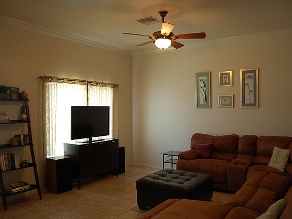3rd image of 10799 E 39th Pl