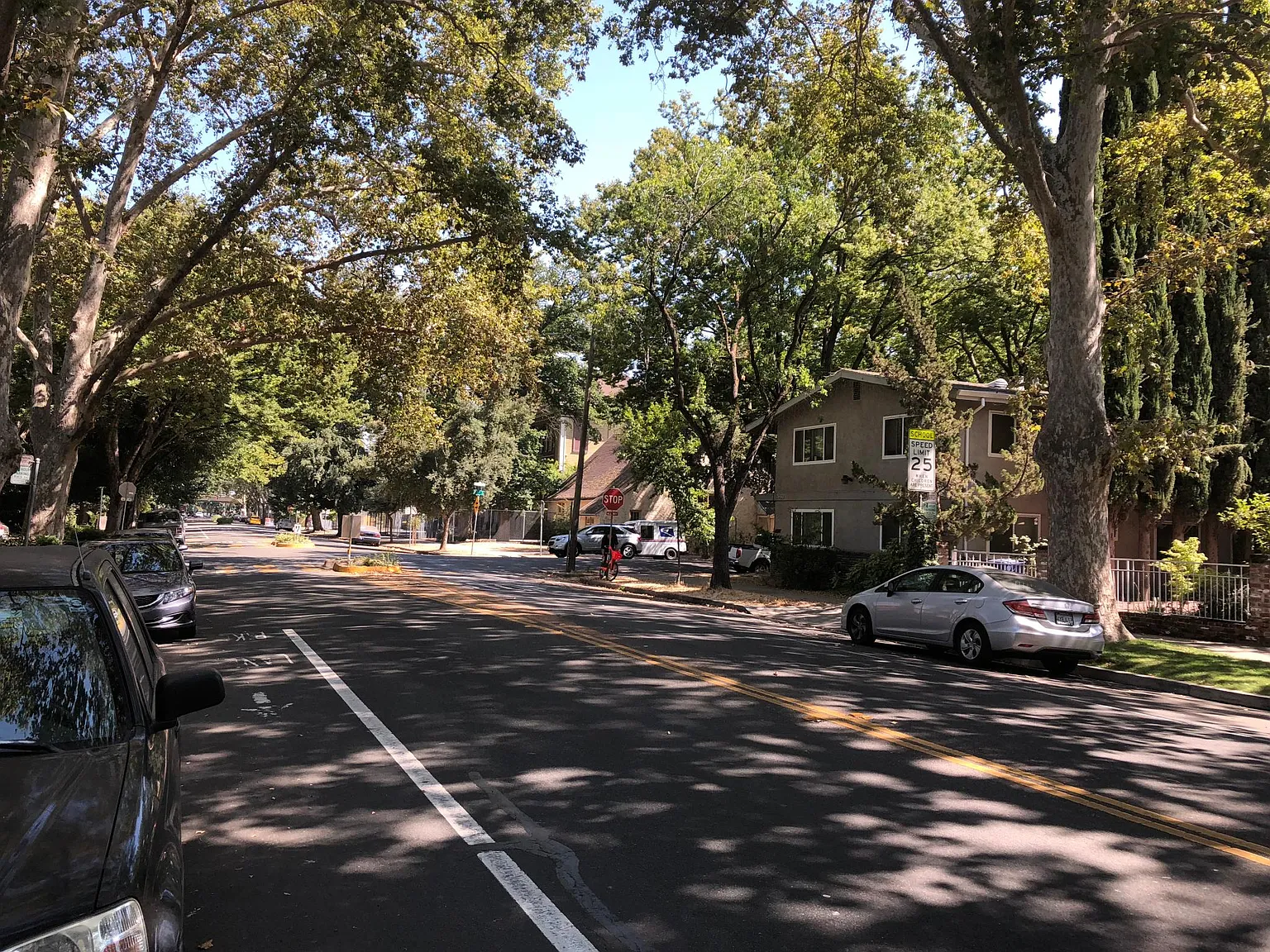 2617 G St — Photo 3