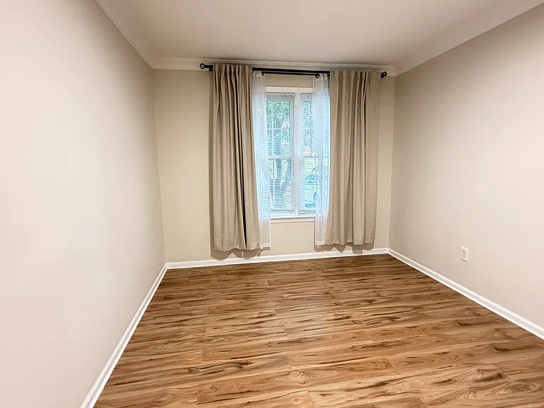 12799 Bombay Way — Photo 3