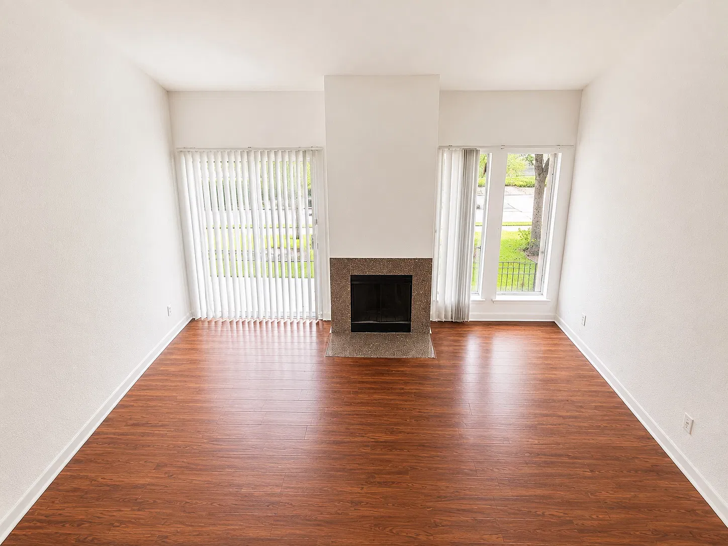 10811 Richmond Avenue #30 - 30 — Photo 3