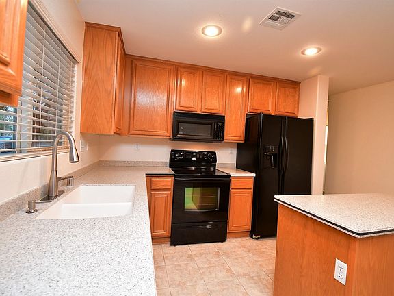 4th image of 11227 Andreola Ct