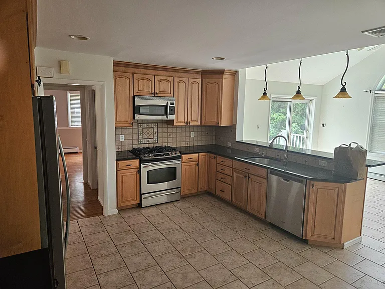 1255 Eagle Rd — Photo 7