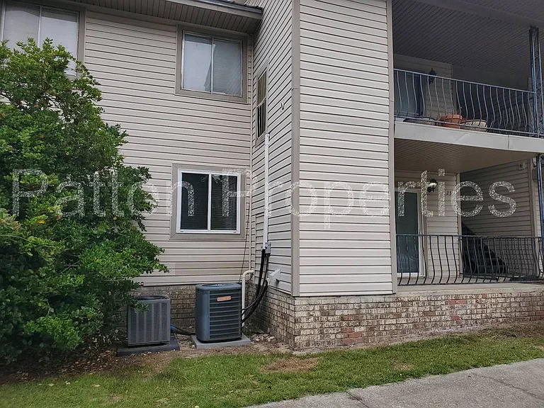 614 Wessinger Street - Outside CoC - TMS005746-04-003 — Photo 1