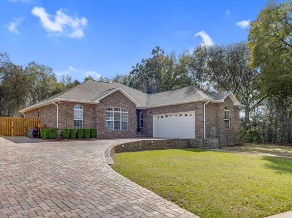 239 Foxchase Way, Crestview, FL 32536
