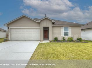 1050 Argonne Frst, Seguin, TX 78155