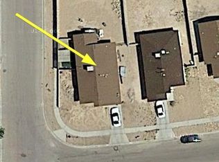 14401 Schoenfelder Ln, Horizon City, TX 79928