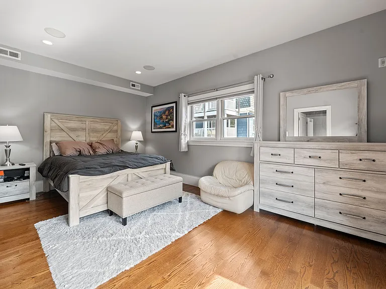 11 Howell St #2 — Photo 10