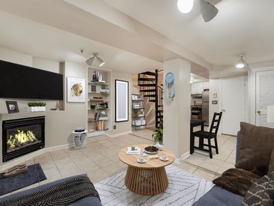 122 Bright St APT 1E, Jersey City, NJ, 07302