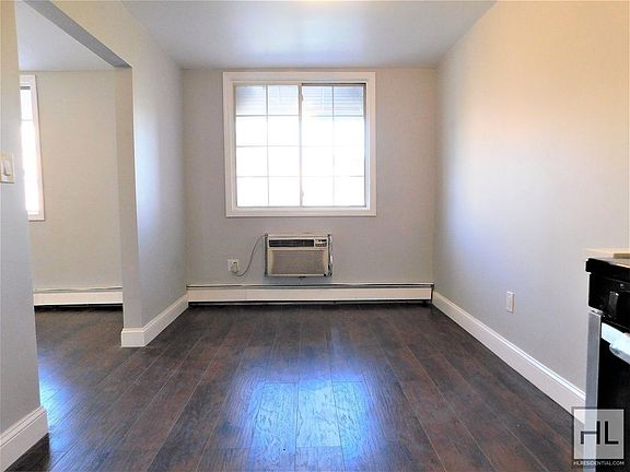 4th image of 2414 Avenue D #2