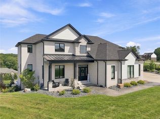 7509 Alvina Ct, North Huntingdon, PA 15642
