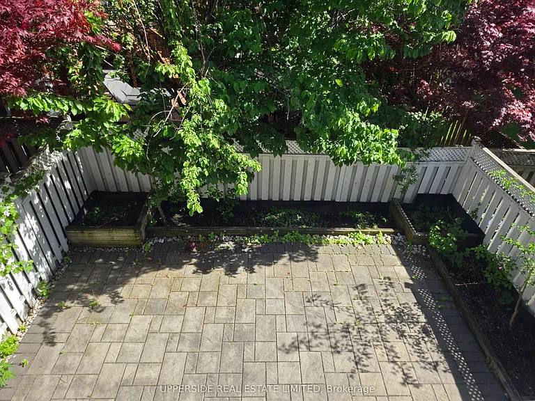 91 Grasslands Ave — Photo 20