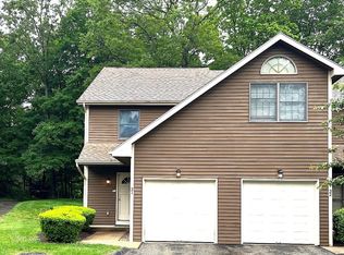 366 Ash St APT 31, Willimantic, CT 06226