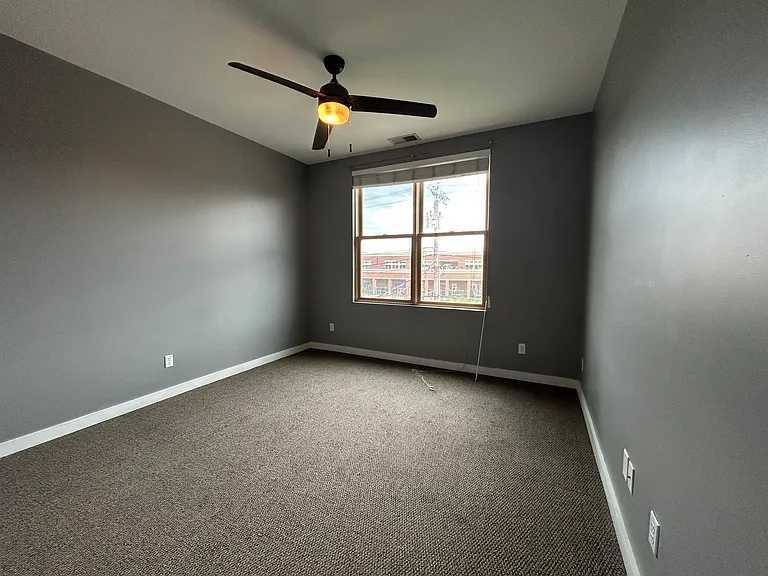 1609 Long St #303 — Photo 20