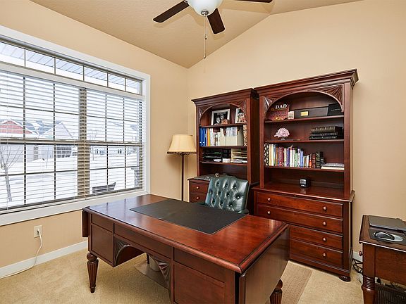 5th image of 8984 Greenway Dr