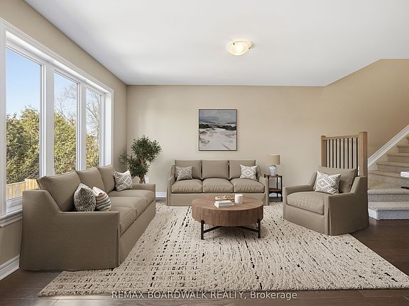 4th image of 32 Code Cres