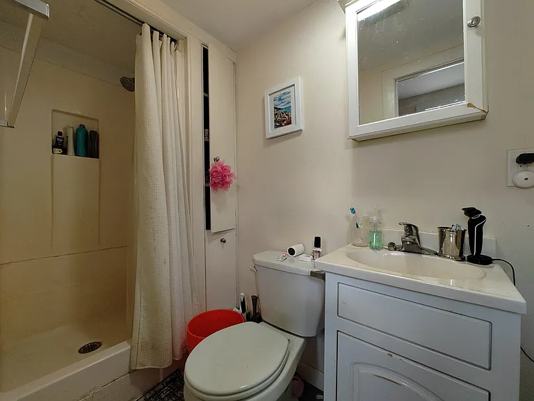 9 Medford St #1L — Photo 13