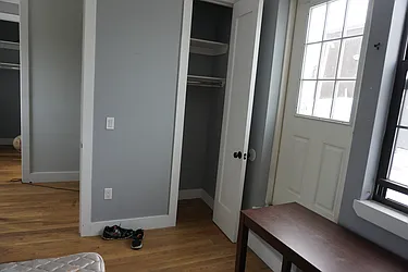 Rented by Rennit Inc.