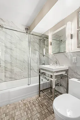 Sold by Corcoran | media 14