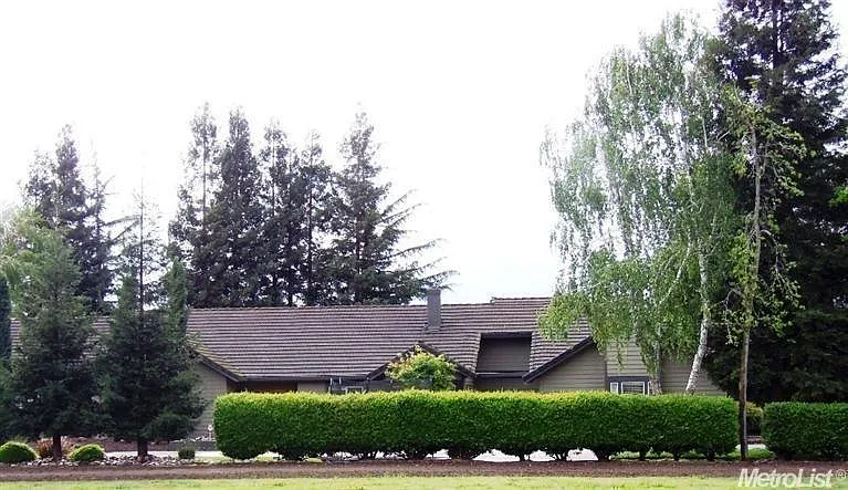 17713 Enterprise Rd photo 1