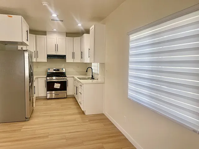 7519 Amigo Ave — Photo 9