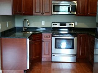 1291 Plainfield St #4, Johnston, RI 02919