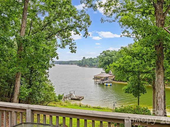 5th image of 2071 Chameleon Rd #156