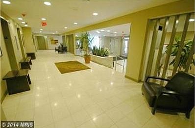 Front door corridor, bright