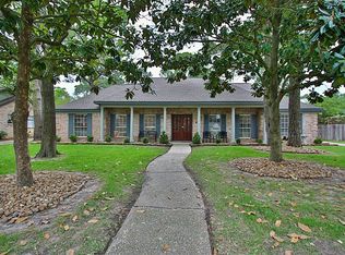 10715 Creektree Dr, Houston, TX 77070
