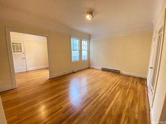 3rd image of 2590 Sacramento St #201