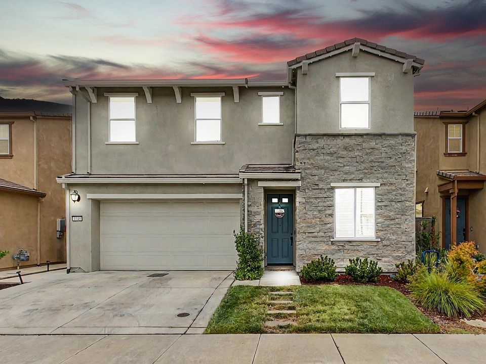 1st image of 1049 Silverwire St