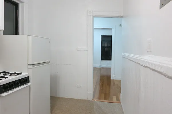 Rented by Manhattan Best Realty, Inc. | media 20