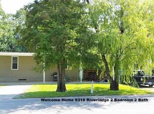 9318 Riverlodge Dr, Moss Point, MS 39562