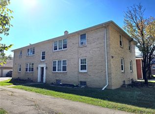 2711 Sheridan Dr, Tonawanda, NY 14150
