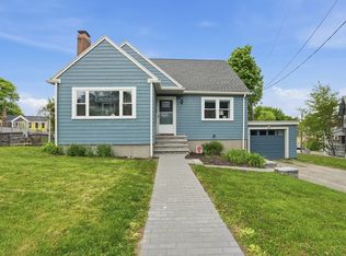 10 Newton St, Hull, MA 02045