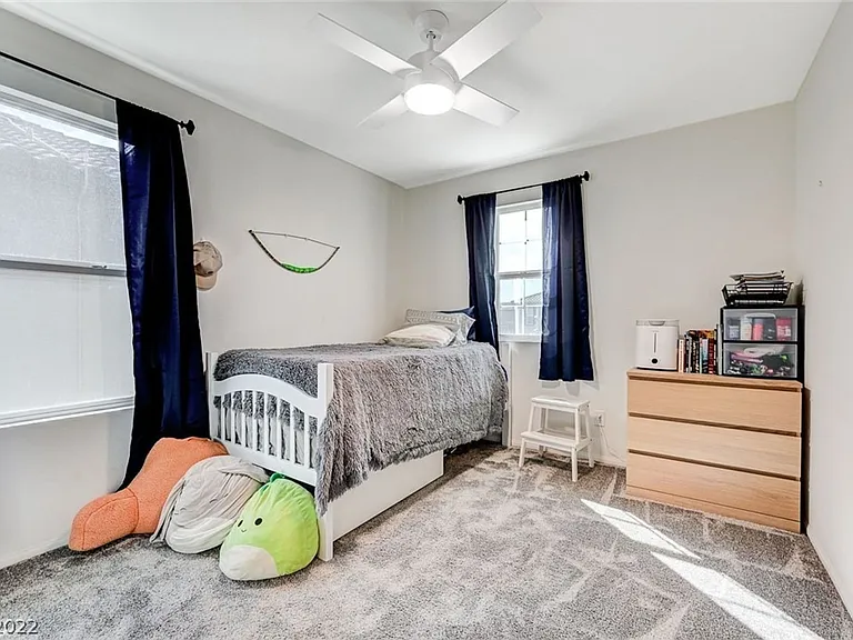 7040 Fossil Lake St — Photo 11