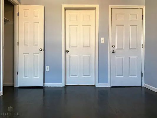 Rented by Hillel Realty Group | media 8