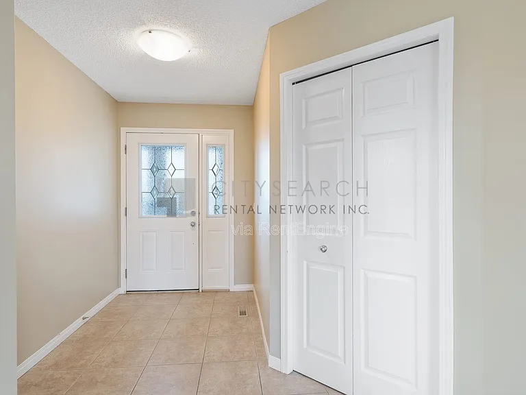 59 Bridlecrest Gdns SW — Photo 7