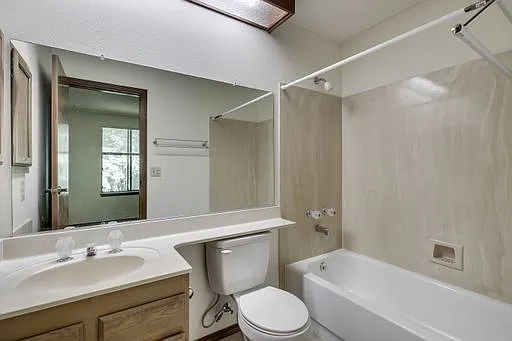 16008 Village Green Dr #A — Photo 18