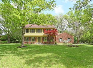 9874 Forestglen Dr, Cincinnati, OH 45242