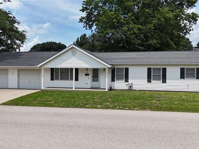 405 Veterans Dr, Waterloo, IL, 62298