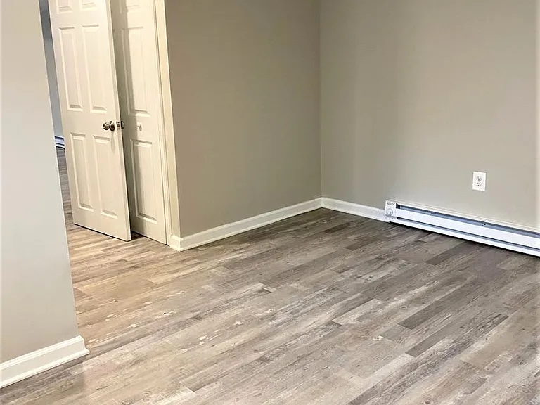 3401 Berkley Ave — Photo 12