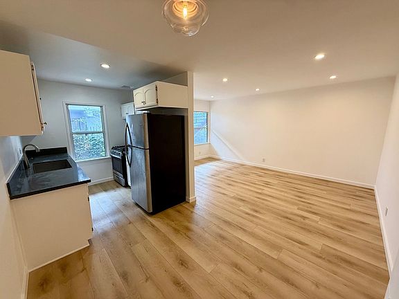 2nd image of 1143 N Formosa Ave APT 2